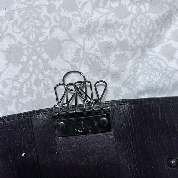 GUCCI six hooks key holder GG canvas - Picture 3 of 6